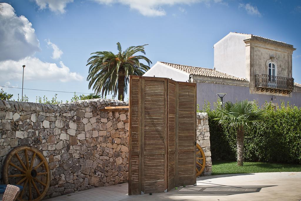 Casa Ciomod Hotel Modica Luaran gambar